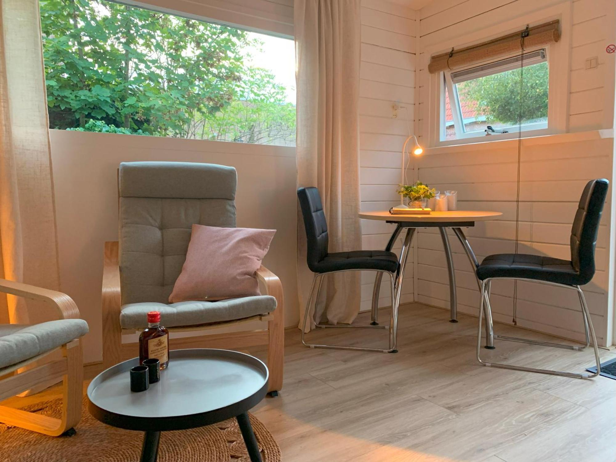 Tiny House Tussen De Grachten 스네크 외부 사진