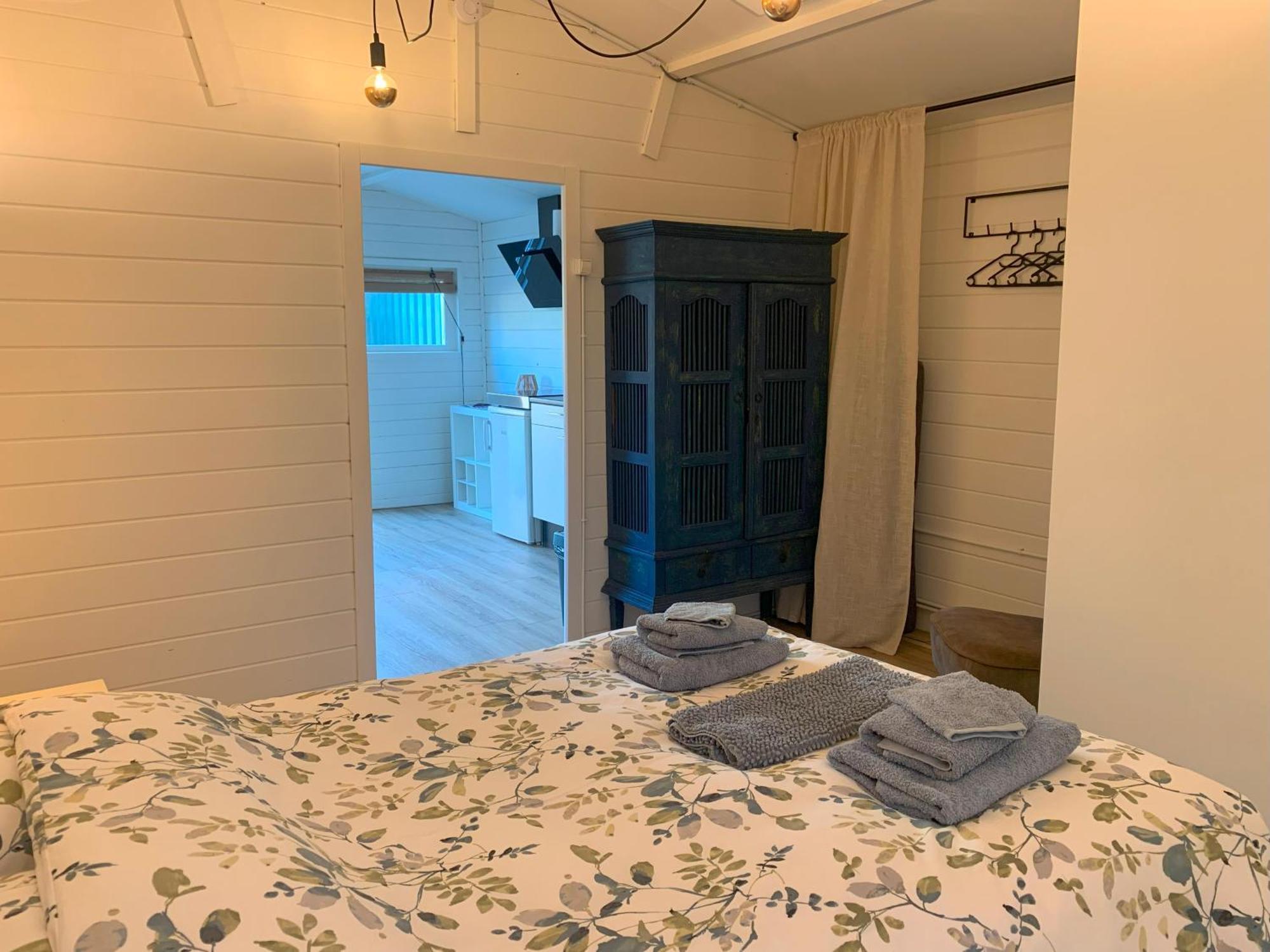 Tiny House Tussen De Grachten 스네크 외부 사진